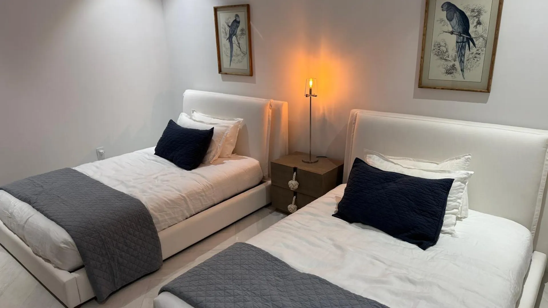 New Luxury Waterfront Condo, Palm Cay, The Bahamas Nassau