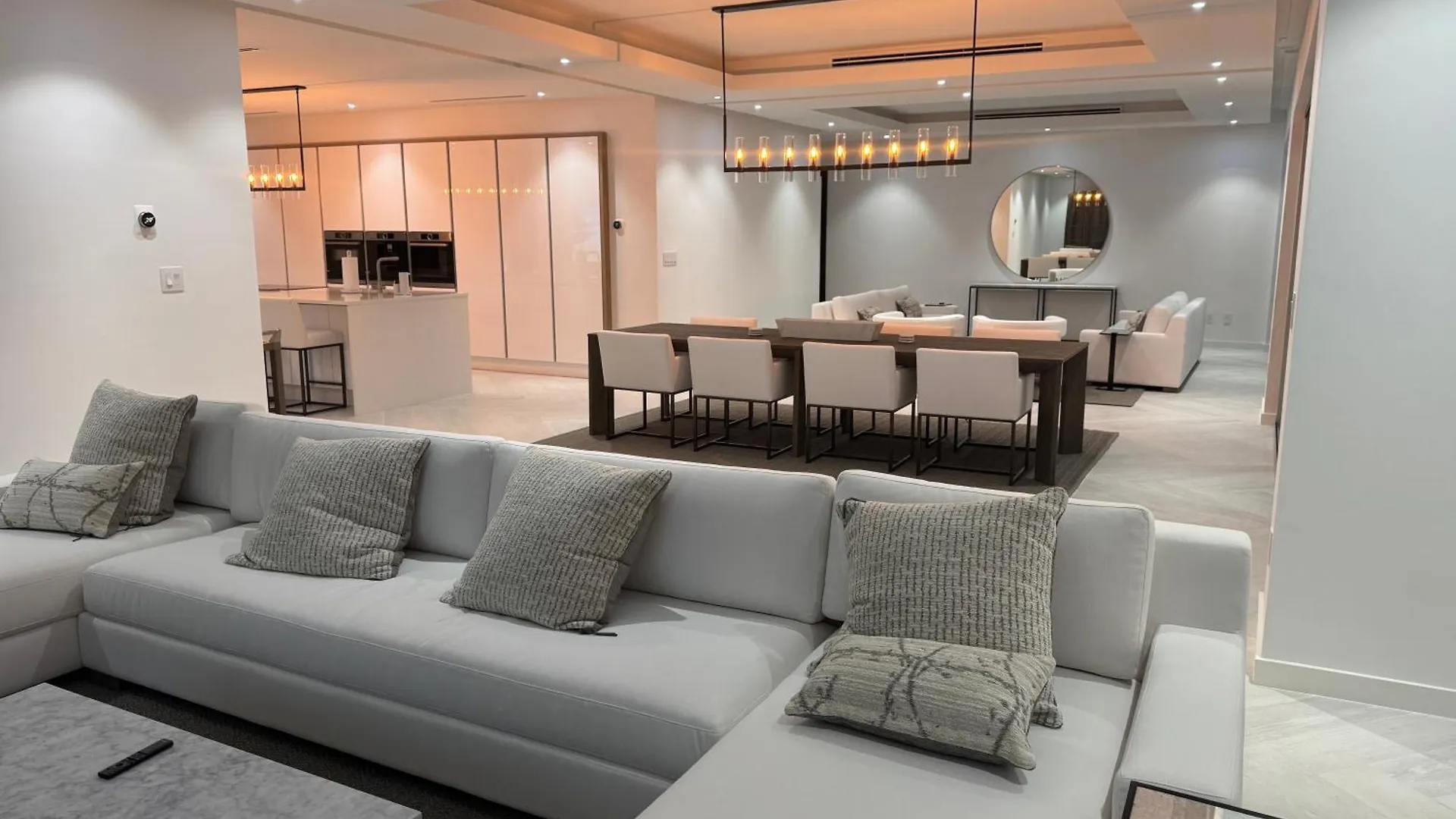 New Luxury Waterfront Condo, Palm Cay, The Bahamas Nassau