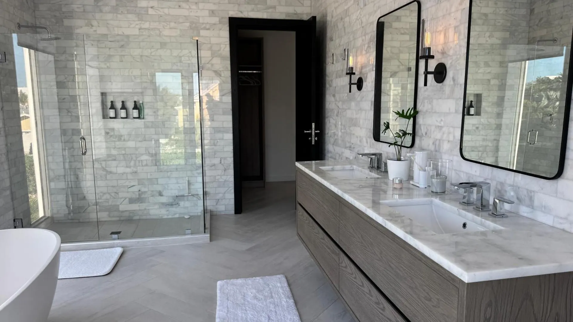 New Luxury Waterfront Condo, Palm Cay, The Bahamas Nassau Bahamas
