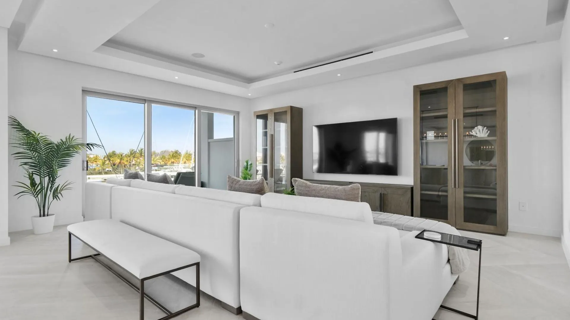 Casablanca Bahamas- New Luxury Waterfront Condo, Palm Cay, The Bahamas Nassau 0*,