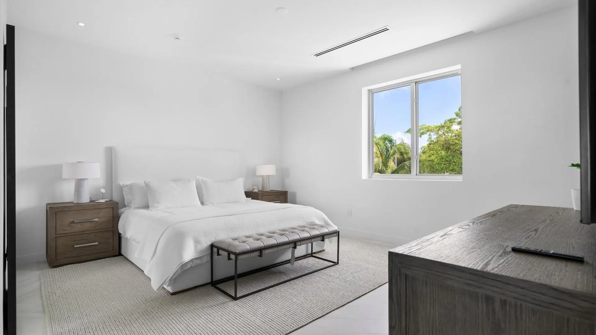 Apartment Casablanca Bahamas- New Luxury Waterfront Condo, Palm Cay, The Bahamas Nassau Bahamas