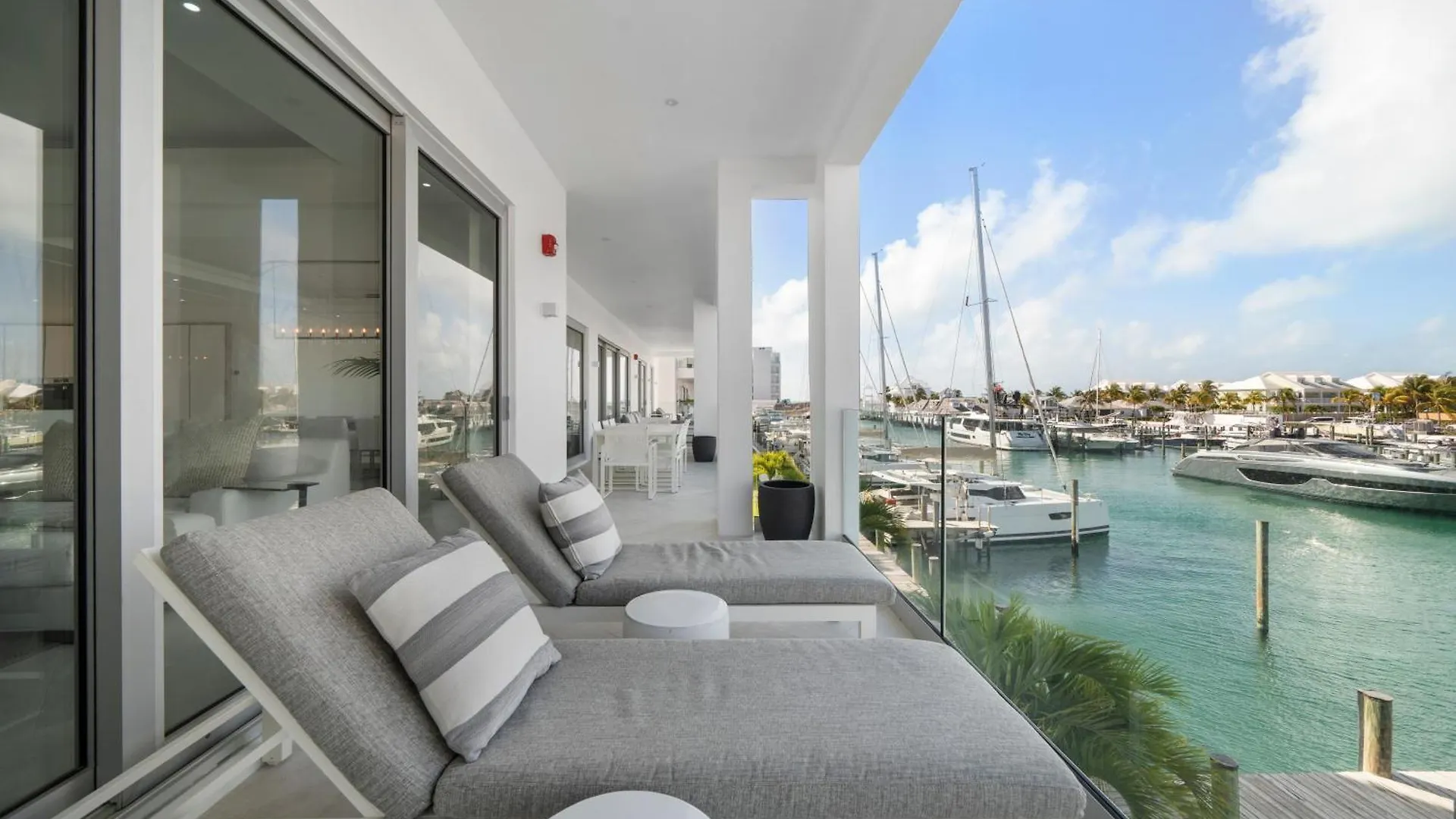 Casablanca Bahamas- New Luxury Waterfront Condo, Palm Cay, The Bahamas Nassau