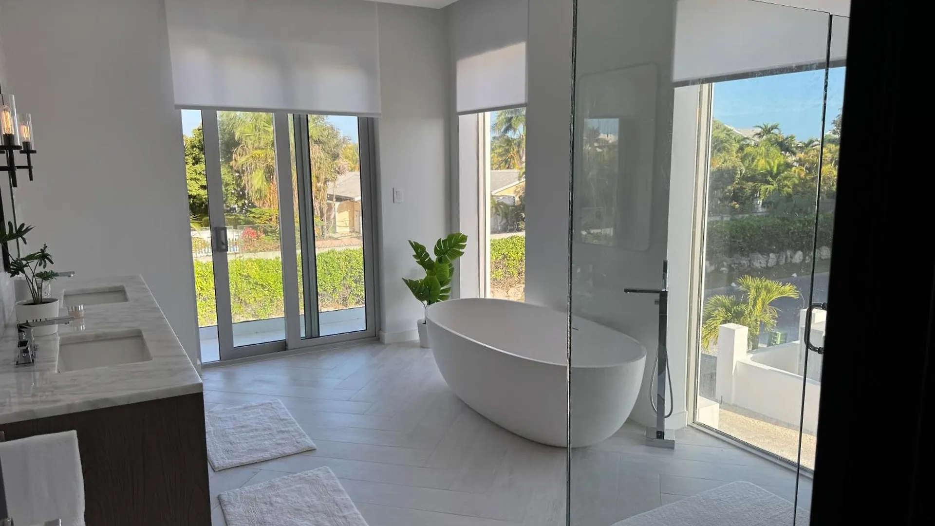 New Luxury Waterfront Condo, Palm Cay, The Bahamas Nassau Bahamas